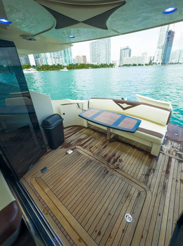 Rental Great Marquis 42” 2009 Miami yatch (Capacity max 13 people)